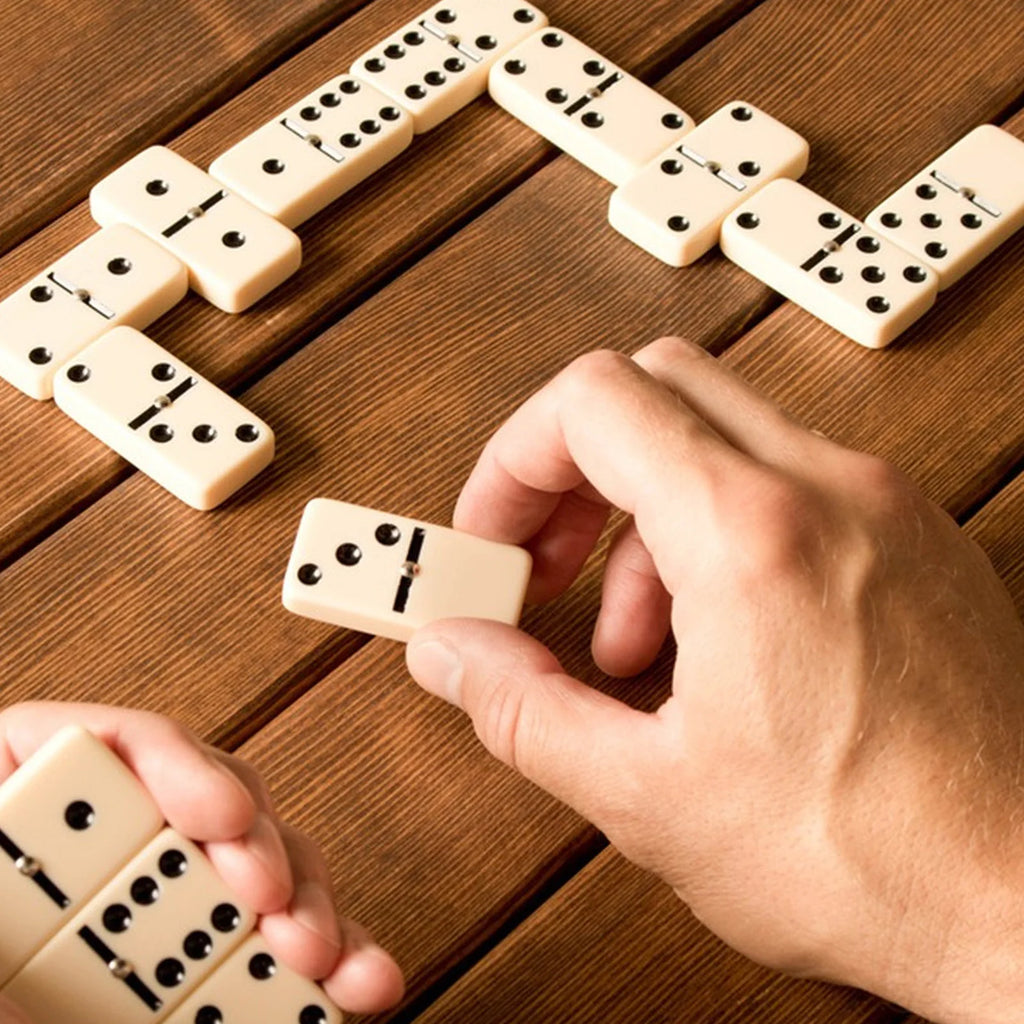 Classic Boxed Domino Set