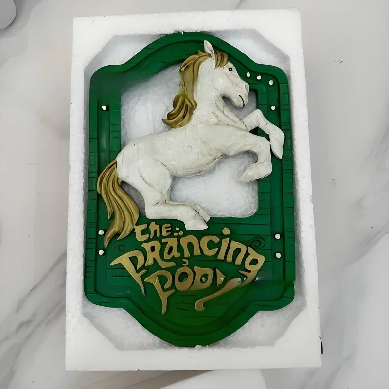 Resin Wall Hanging Ornament
