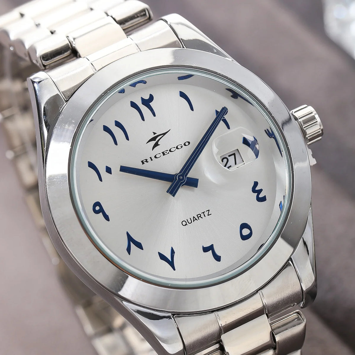 Ricecgo Calendar Quartz Watch