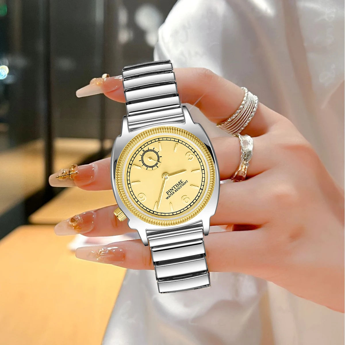 Pintime Spring-Strap Quartz Watch